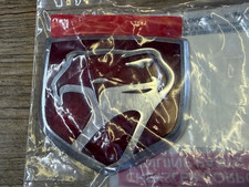 Dodge Viper Nos Genuine Mopar Red Emblem Ornament 0jw40m1r Dodge Viper Nos Genuine Mopar Red Emblem Ornament 0jw40m1r