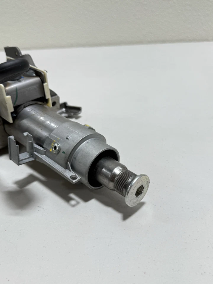 Mercedes Benz Sprinter 2007-2018 columna de dirección eje junta fabricante original 22 k millas #6437 Foto 2 de 4