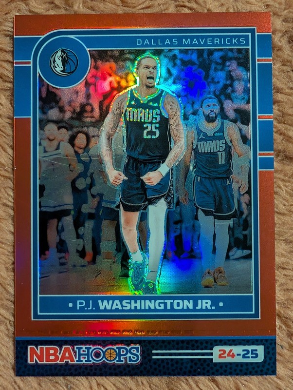 2024-25 Panini Hoops P.J. Washington Jr. Red Prizm Premium #44/99 Mavericks