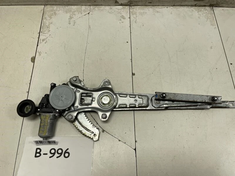 2013 NISSAN PATHFINDER SV REAR LEFT DRIVER SIDE DOOR WINDOW REGULATOR MOTOR OEM+ - Image 4 of 4