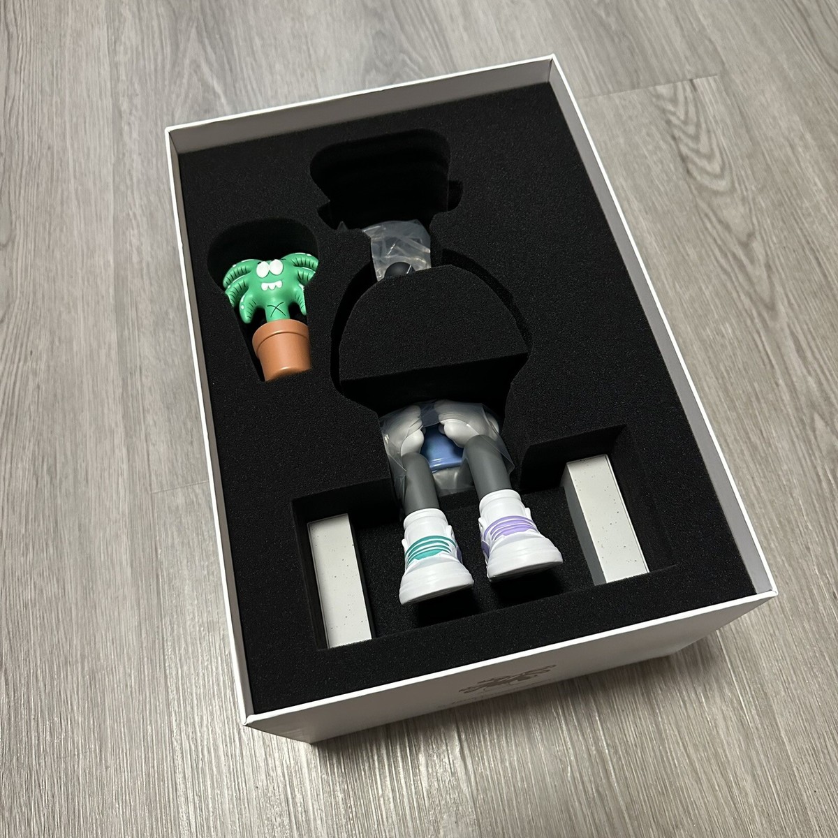 STEVEN HARRINGTON “YOU & I” (White) Steven Harrington | You & I (White) | Buy & Sell | FairArt