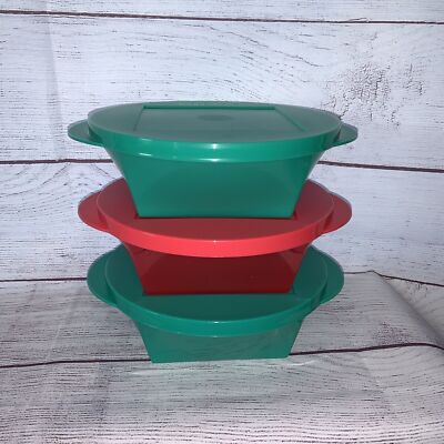3 New Tupperware Stackable Bowls 5537 Red & Green With Lids