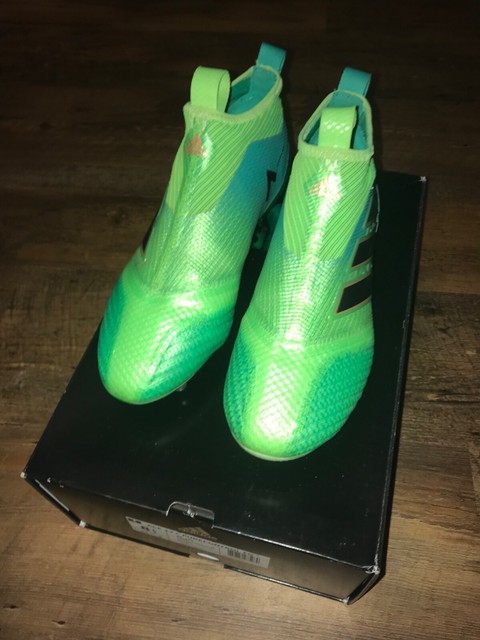 purecontrol soccer cleats