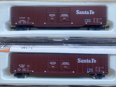 N Scale Con-Cor 5551 Santa Fe 60' Auto Parts Freight Boxcar ATSF Runner ...