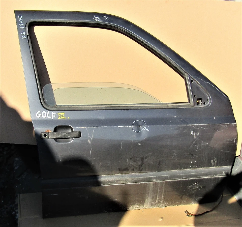 Volkswagen Golf III Model 1992 98 Front Right Bare Empty Door used Foto 4 de 4