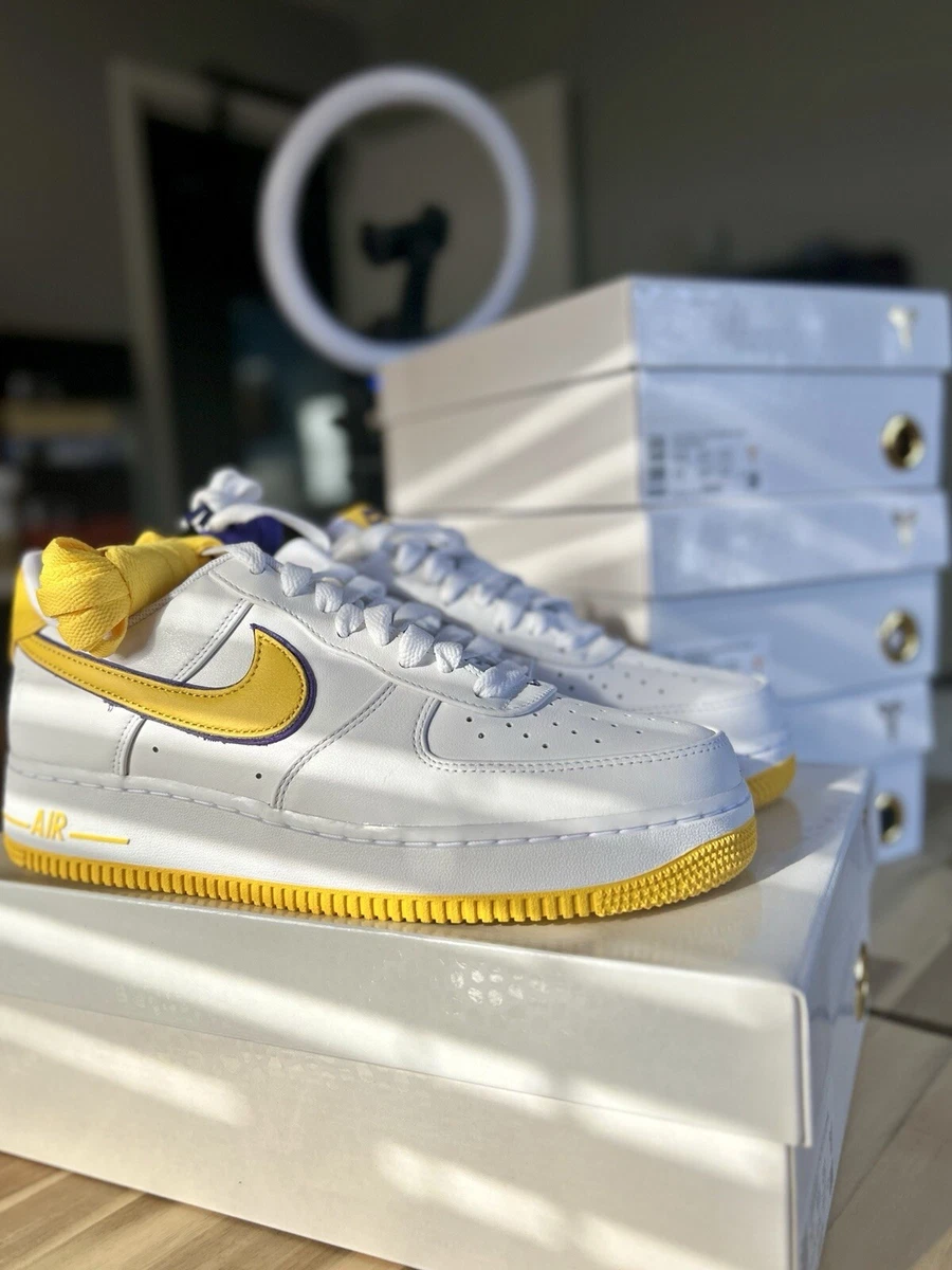 Nike Kobe Bryant x Air Force 1 Low Lakers Home for Sale