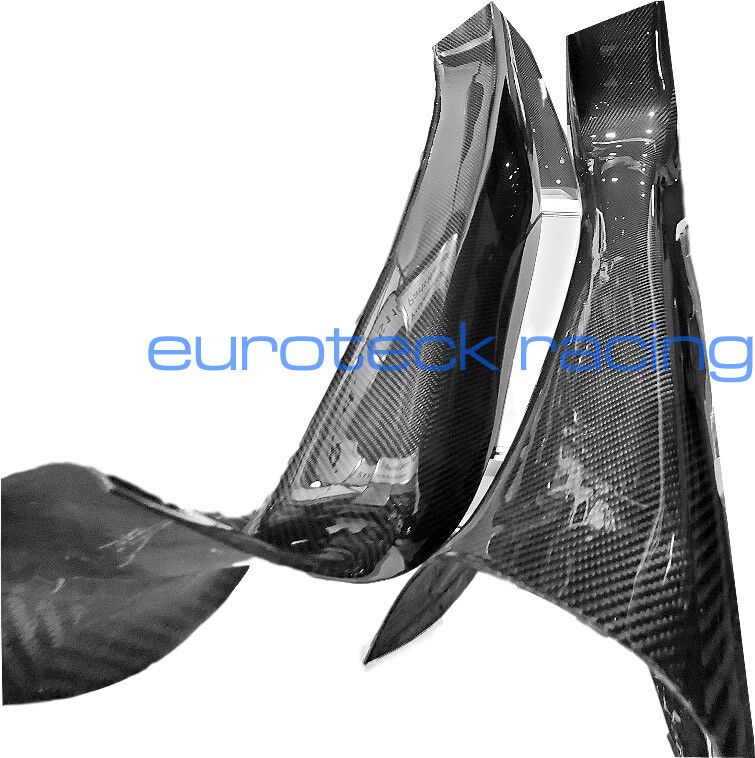 McLaren 720s Carbon Fiber Full Length Door Sills