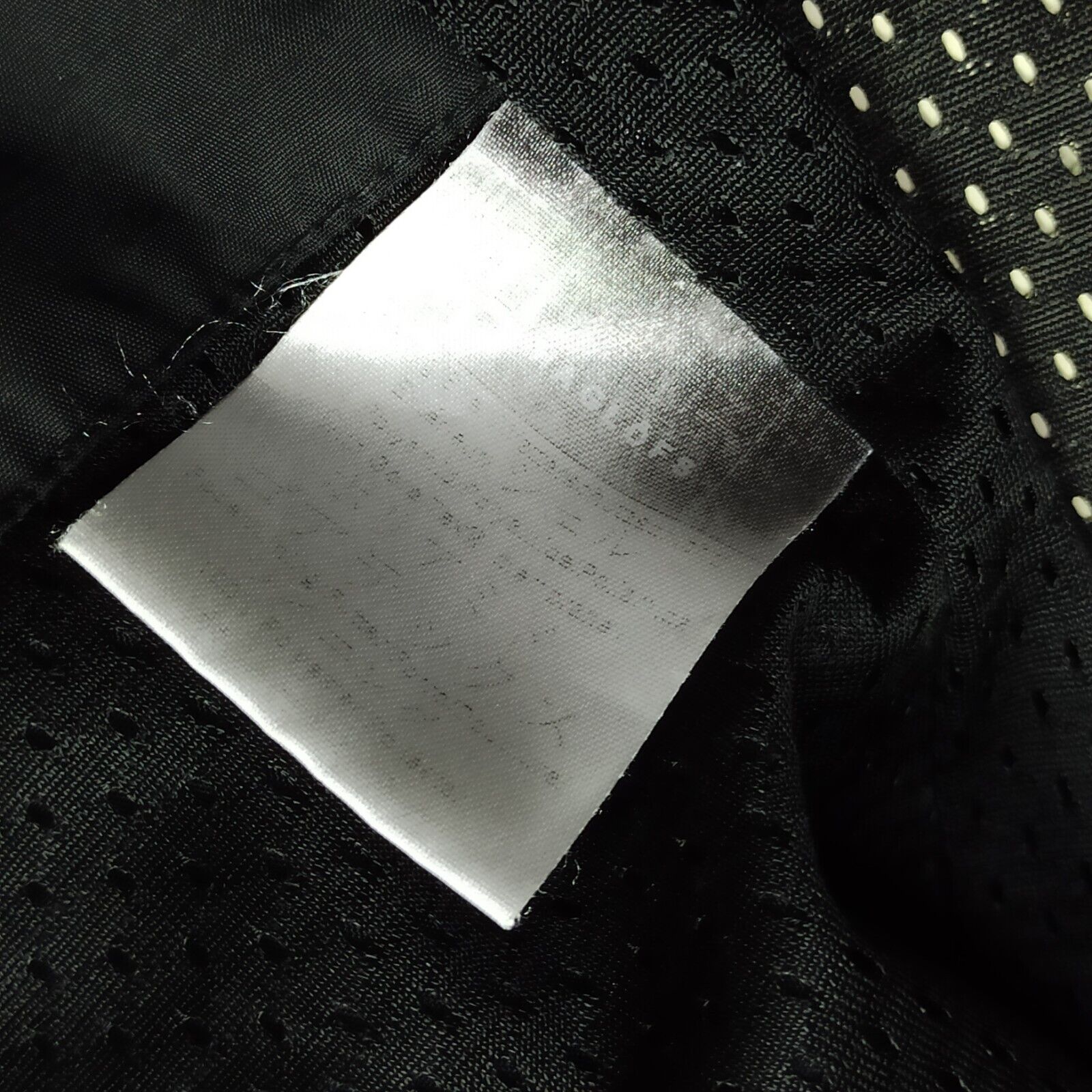 Foto 11 di 19