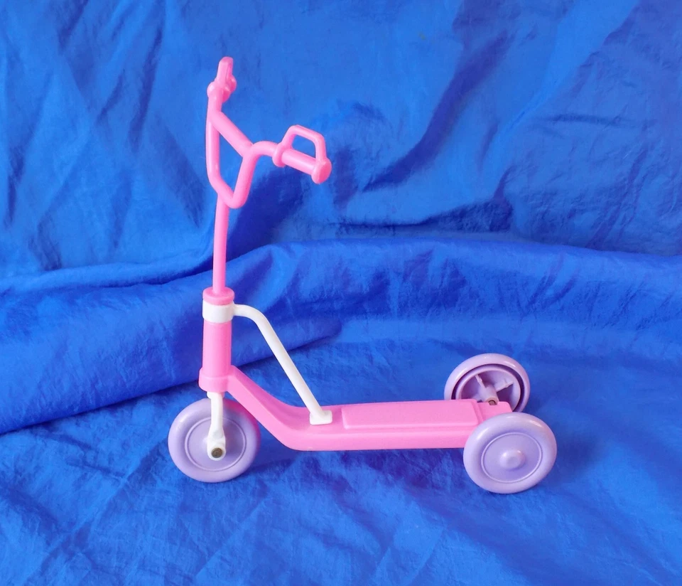 Barbie Scooter de Tres Ruedas Arco/Mattel Vintage 1988 Foto 2 de 3