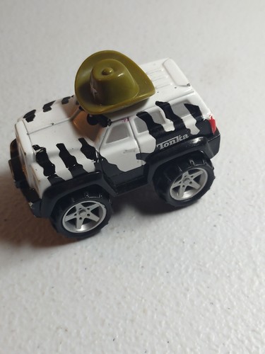 Disney Pixar Cars Lil Chuck & Friends Diecast Truck Tonka 2000 Sheriff Zebra ¿ - Picture 2 of 5