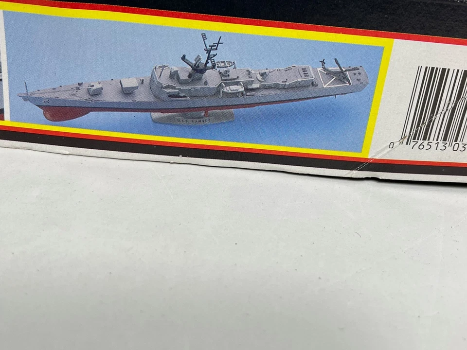 Monogram U.S.S. Ramsey Guided Missile Destroyer model kit complete - Image 3 of 4