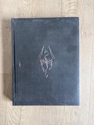 Elder Scrolls V: Skyrim Collectors Edition Artbook - leichte Gebrauchspuren