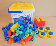 2012 Imaginarium Discovery Connect And Create Tub Bucket 37 Piece Toys R Us RARE