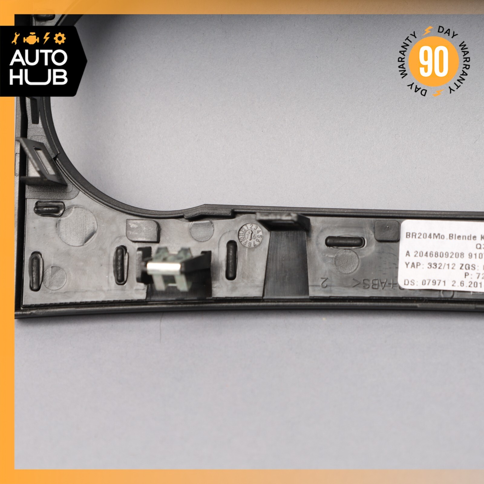 1214 Mercedes W204 C250 C300 AC A/C Climate Control Switch Trim Bezel