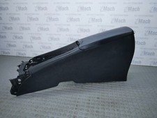 Toyota Avensis Kombi T27 Orig. Mittelarmlehne Konsole