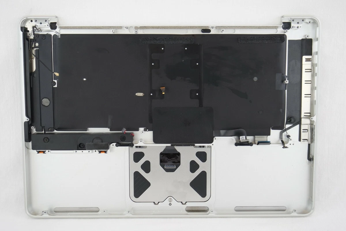 Apple MacBook Pro 15 Top Case 2011 661 5854 613 8943 A Grd A nc