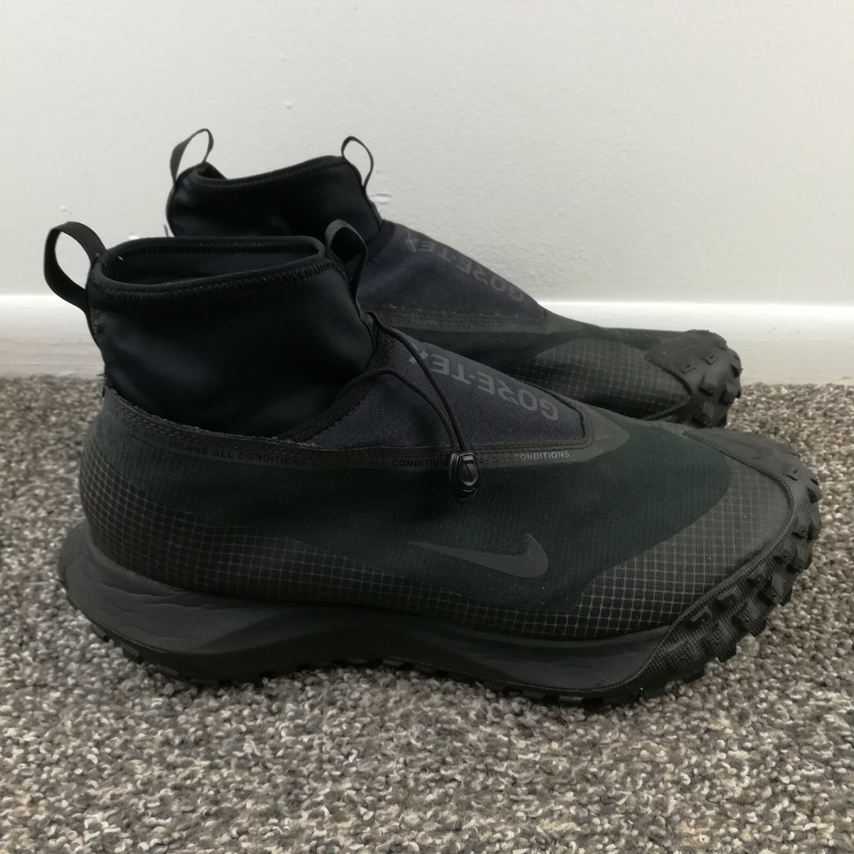 Nike ACG Mountain Fly Gore-Tex Trail Shoes Gray Mens Sz 13 CT2904