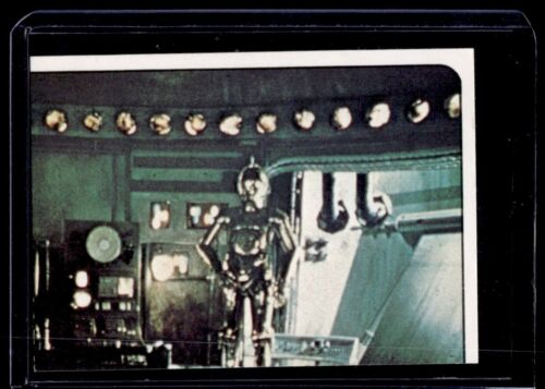1977 Star Wars Panini Mini Sticker LUKE AND THE DROIDS IN THE REPAIR SHED #45 - Picture 1 of 2