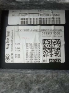 A0028201901 türverkleidung vorne MERCEDES-BENZ CLASE E BM 212 LIM. 1583427