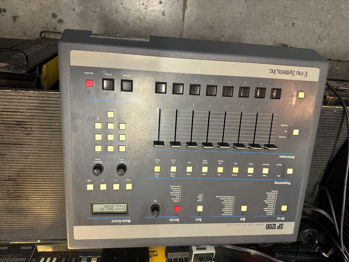 DTM・DAW Sp1200 The SOUND of SP1200 Rossum - YouTube