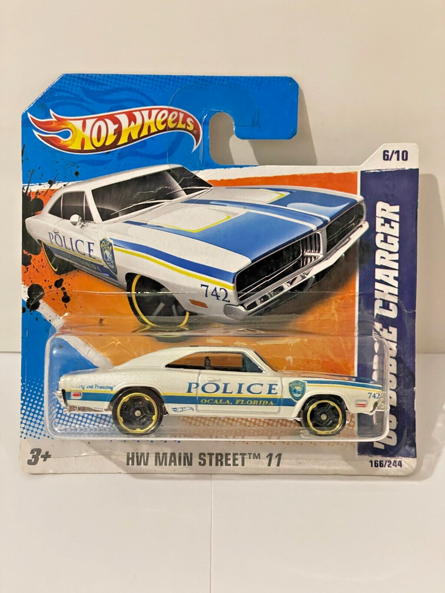 69 Dodge Charger Police Hot Wheels Main Street 2011 Rare Short