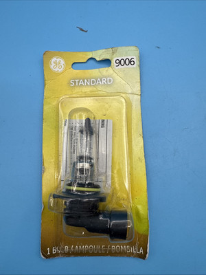 #ad GE 9006 Halogen 18V Low Beam Replacement Bulb Brand New Sealed NOS $8.95