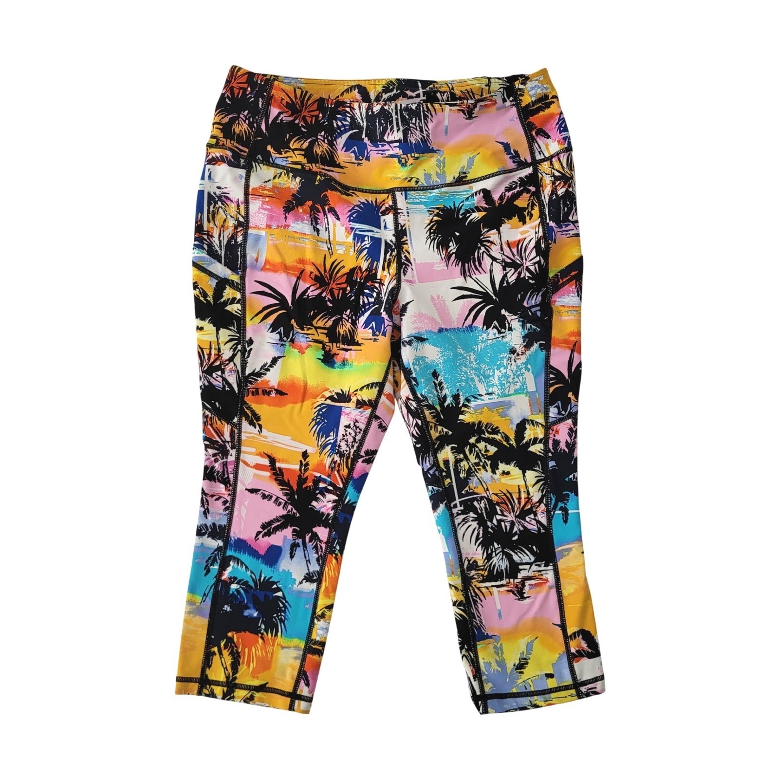 Torrid Performance Core Capri Active Legging Wome… - image 1