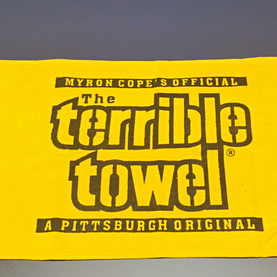 Le'veon Bell Auto Terrible Towel Steelers Yellow Towel Officially Beckett Auth.