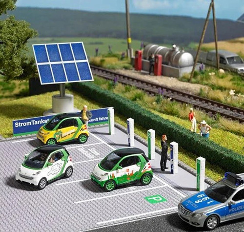 BUSCH 1160, gasolinera eléctrica, kit / H0 | Zustand: Neu