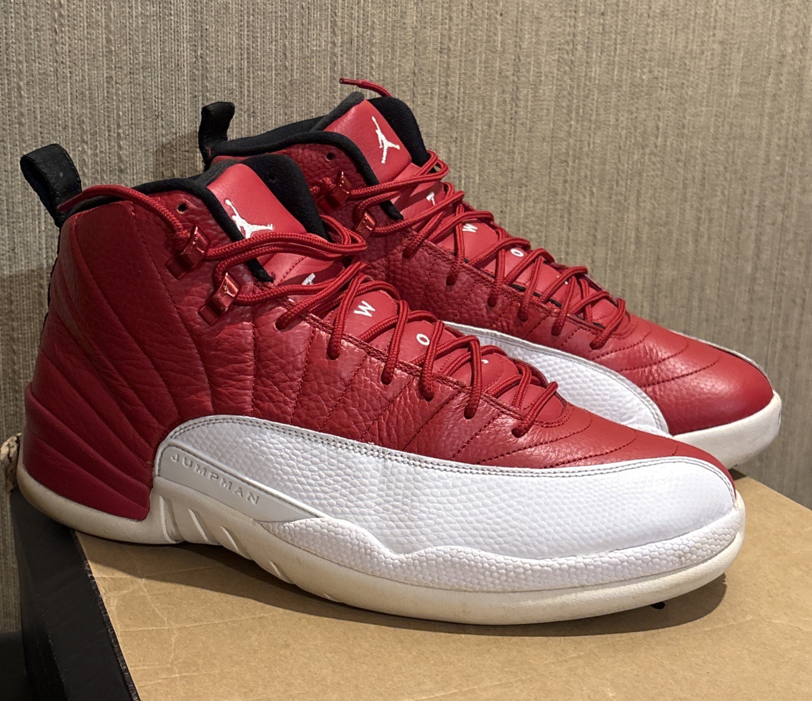 2016 Air Jordan Jumpman 12 Retro Gym Red 130690-600 Size 13