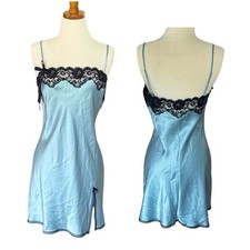 Victoria  s Secret Angels Slip Dress M Blue Lace Satin Mini Chemise Lingerie Y2K