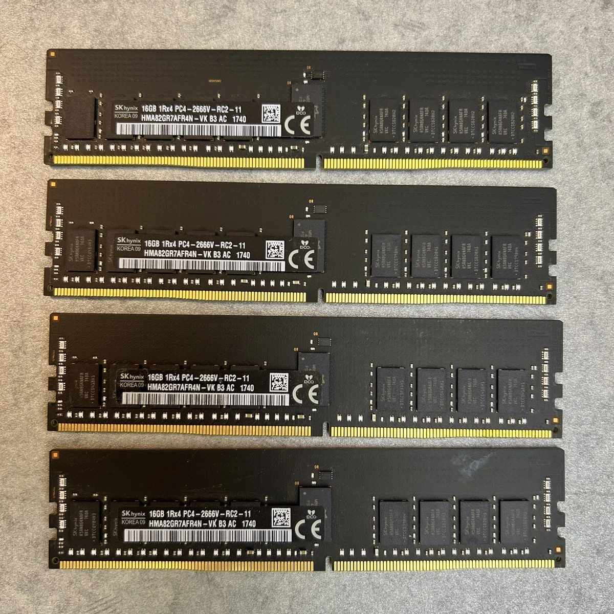 SK hynix Computer PC4-21300 (DDR4-2666) Bus Speed Memory (RAM) for
