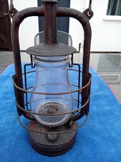 DIETZ LANTERN 98 NUMBER 0 TUBULAR NEW YORK USA VINTAGE KEROSENE OIL LAMP.