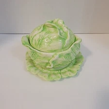 HANDMADE 1984-3PC GREEN LETTUCE/CABBAGE SHAPED COVERED BOWL W/LEAF PLATE 