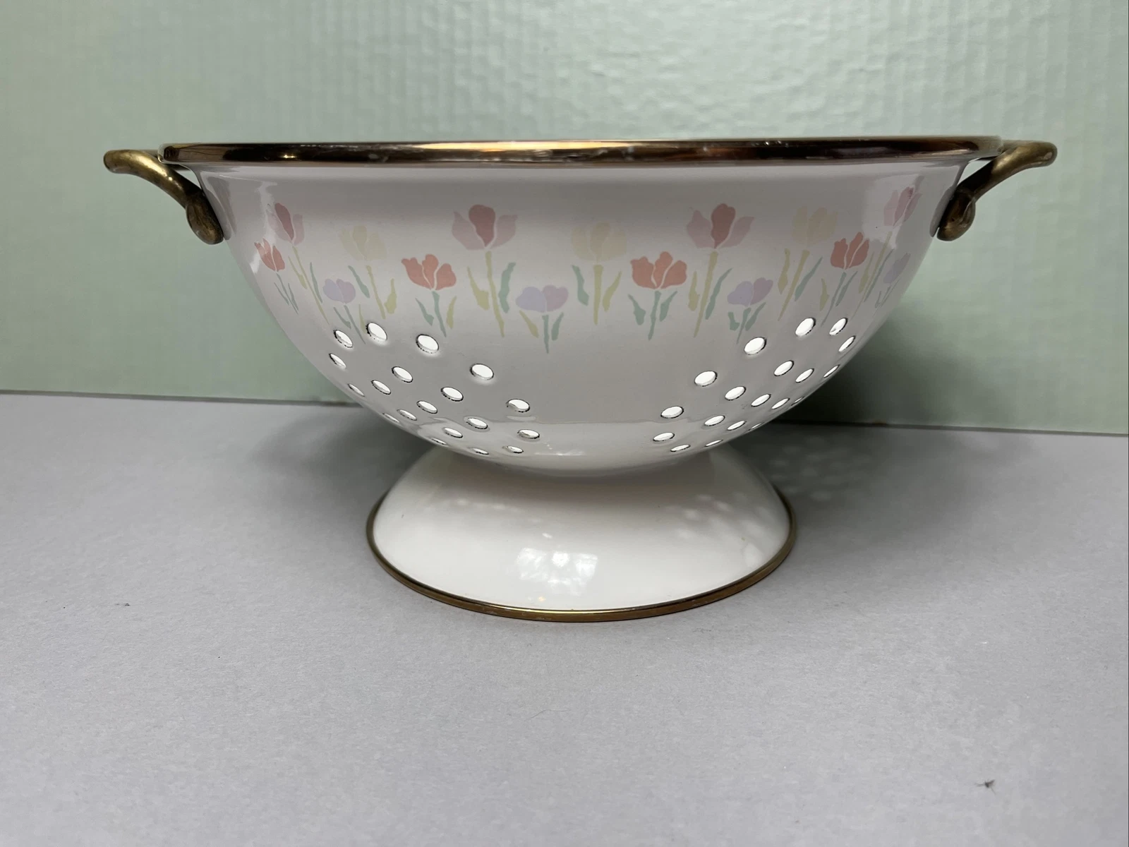 White Enamel Floral Tulip Colander Vintage 1980’s Strainer W/ Bronze Handles