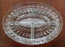 Vintage JEANNETTE Windsor Clear 3-Part Oval Relish Dish