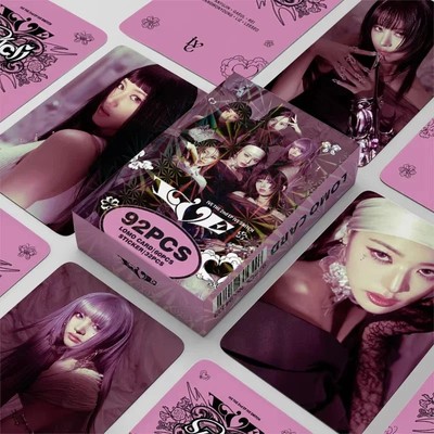 92Pcs/Set Girl Idol Group New Album SWITCH Lomo Cards HD Printd Photocards Stick