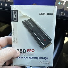 Samsung 980 PRO 1TB PCIe Gen 4 NVMe M.2 Internal Solid State Hard Drive - Black