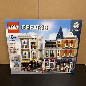 LEGO Creator Expert Assembly Square 10255 - NEW / SEALED / MODULAR SET / Retired