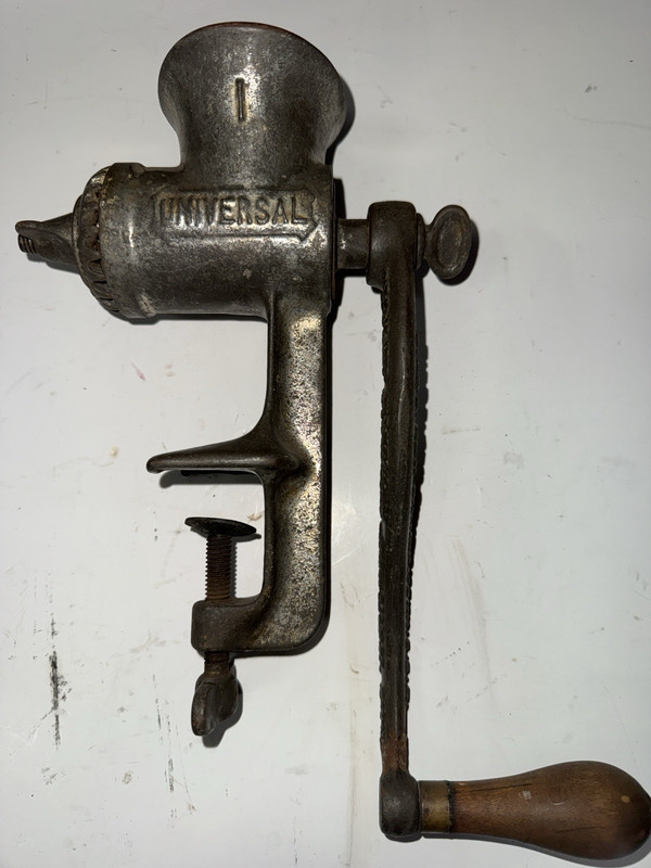 Vtg L. F. & C. Universal No. 1 Cast Iron Meat Chopper Grinder New Britain Conn