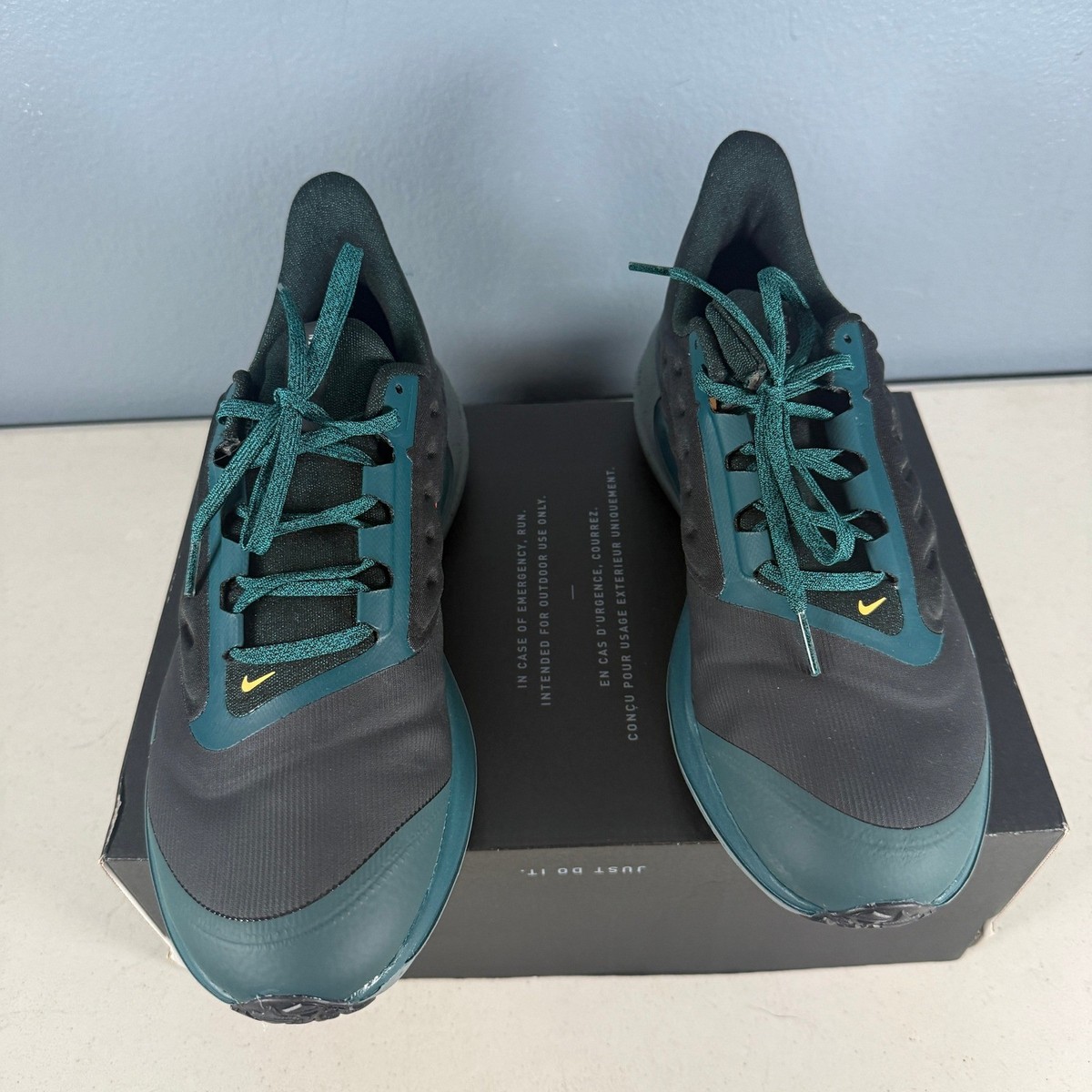 Nike Air Winflo Shield Mens 9.5 Running Shoes Black Geode  display picture 3