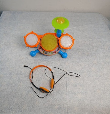 Aged 2 to 5 years old VTech KidiBeats Kids Drum Set three drum pads + headphones