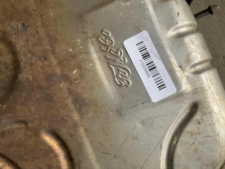 08-13 Silenciador doble escape trasero Volvo C70 2,5 L con tubos T Foto 3 de 4