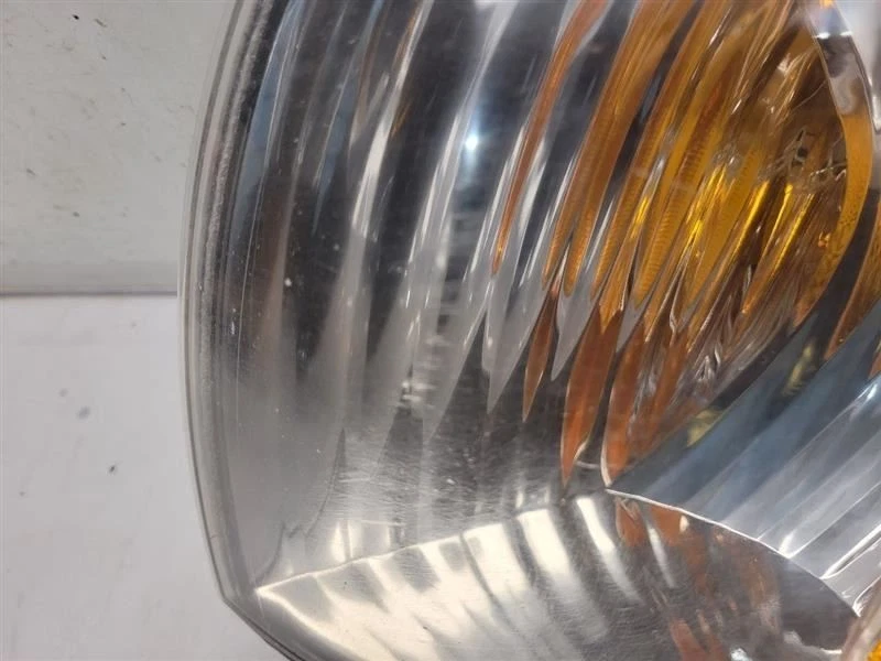 Señal de giro izquierda para conductores Toyota Sienna 2001-03 - montado en guardabarros  Foto 2 de 4