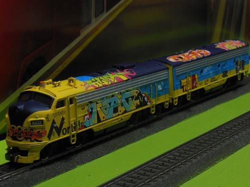 Märklin F7 EMD GM Amerikanische Diesellok Northlander Graffitis Digital HO(8) - Bild 7 von 20
