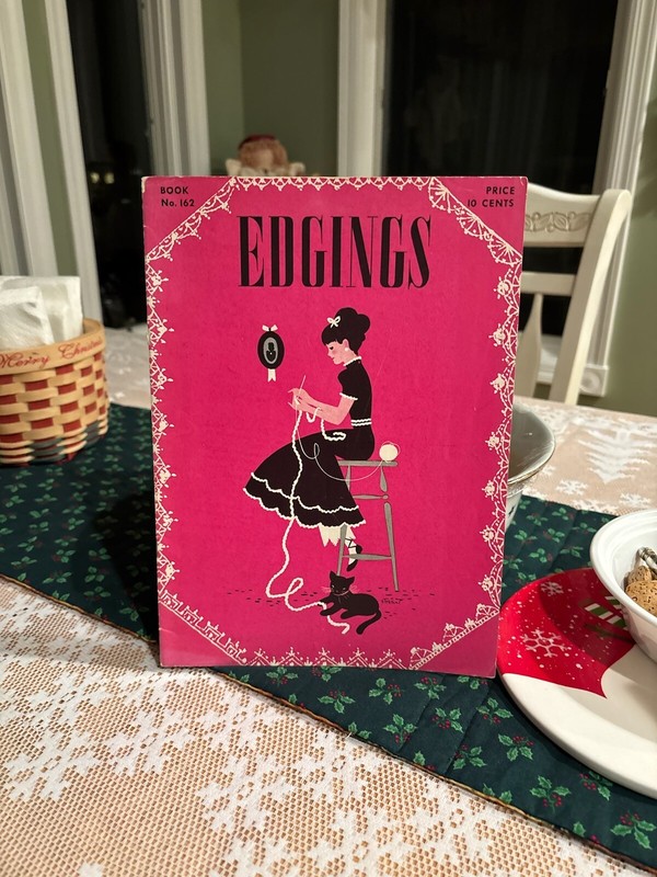 Vintage 1941 EDGINGS Book No. 162 The Spool Cotton Company Knit and Crochet