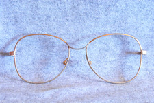 vintage eyeglass frame front gold 5-1/2