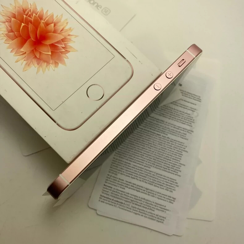Buy Apple iPhone SE - 128 GB - Rose Gold (Unlocked) (CA