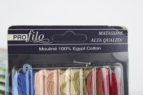 Lotto 160 MATASSINE FILO PER da RICAMO Profilo 8m MOULINè 100% Cotone 15 Colori - Foto 5 di 6