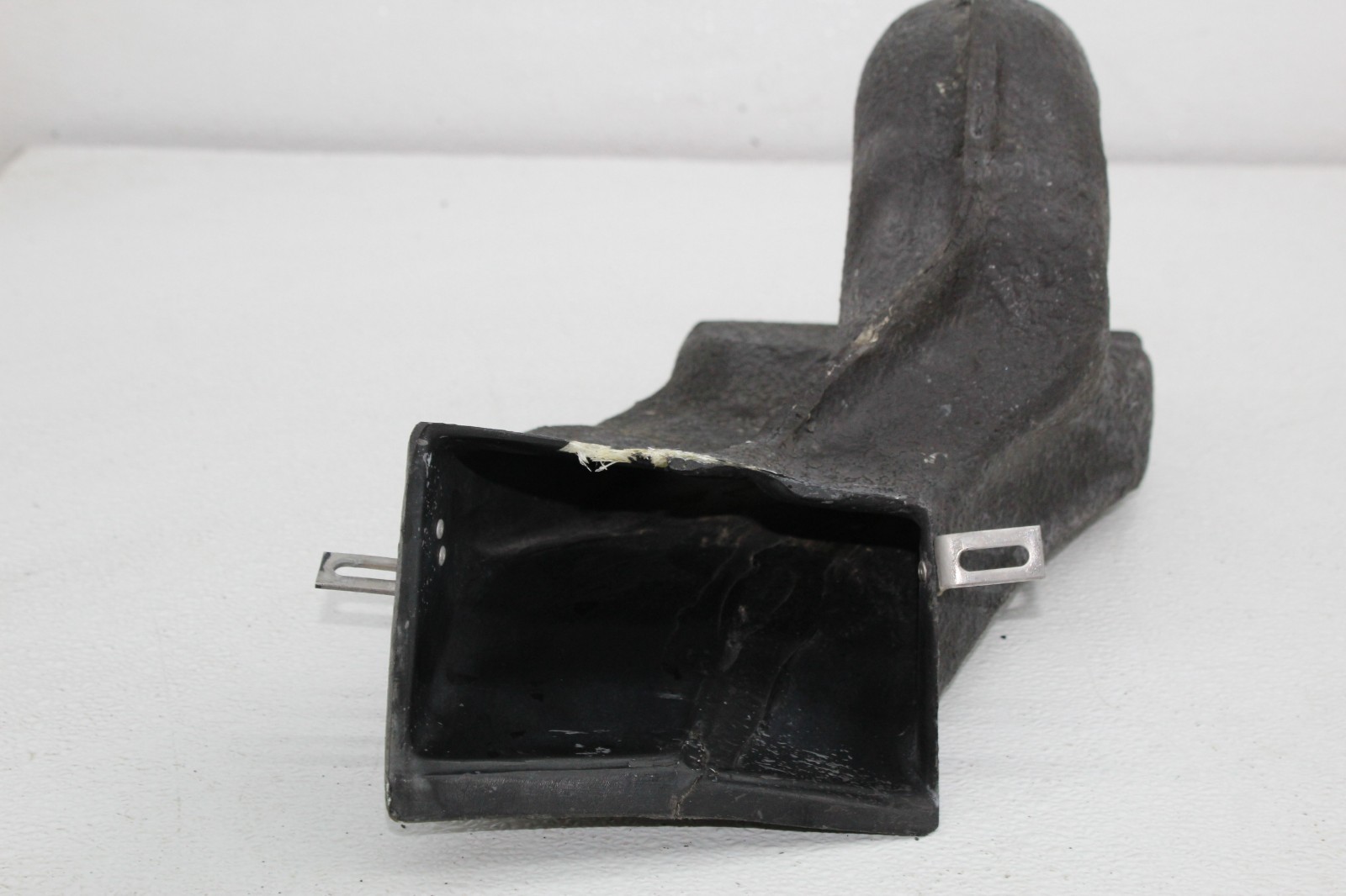 99-01 FERRARI 456 M FRONT RIGHT AIR INTAKE DUCT (SEE DESCP)